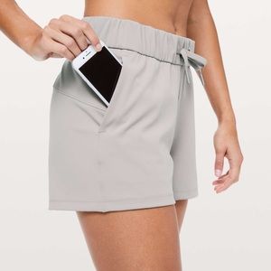 On The Fly Short size 8 Dark Chrome